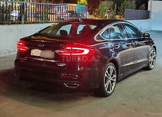 Ford Fusion (North America) 2020, 135,000 km - 2.0 л - Bakı