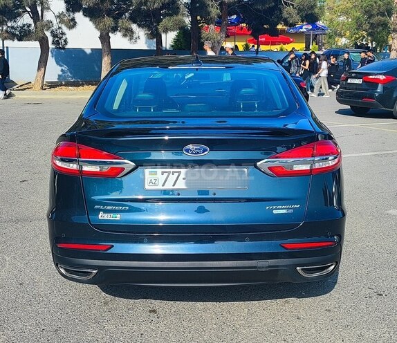 Ford Fusion (North America) 2020, 135,000 km - 2.0 л - Bakı