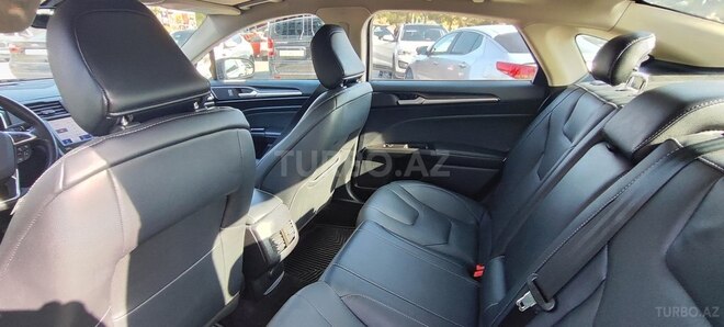 Ford Fusion (North America) 2020, 135,000 km - 2.0 л - Bakı