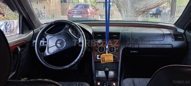 Mercedes C 250 d 1994, 299,005 km - 2.5 l - İmişli