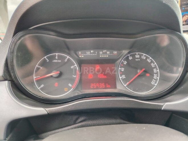 Opel Corsa 2015, 250,000 km - 1.4 l - Bakı