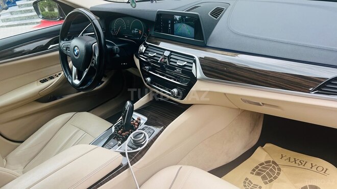 BMW 520 2019, 239,000 km - 0.2 l - Bakı