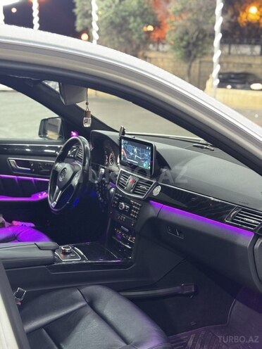 Mercedes E 220 d 2013, 228,000 km - 2.2 l - Bakı