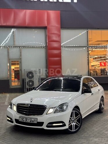 Mercedes E 220 d 2013, 228,000 km - 2.2 l - Bakı