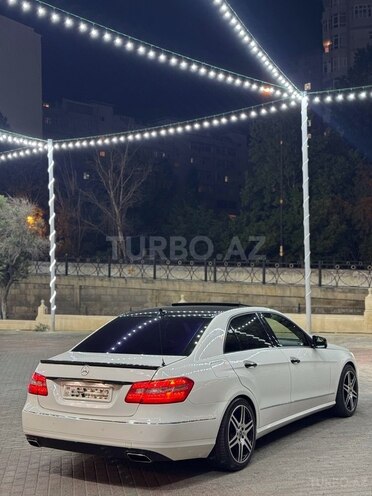 Mercedes E 220 d 2013, 228,000 km - 2.2 l - Bakı