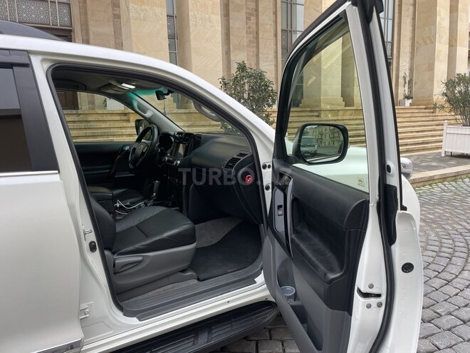 Toyota Land Cruiser Prado 2012, 283,000 km - 2.7 l - Bakı