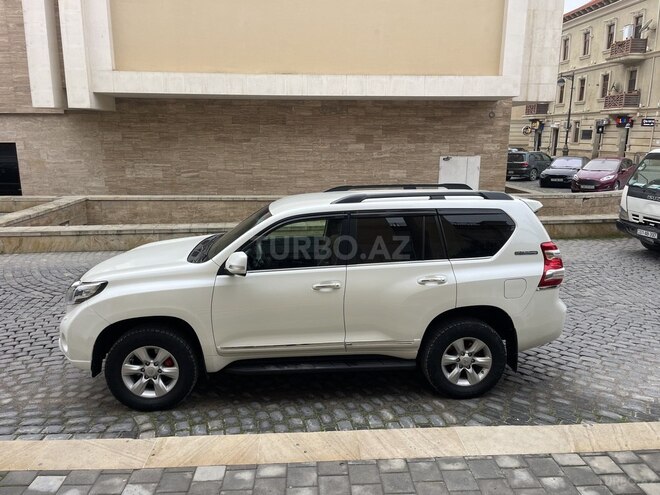 Toyota Land Cruiser Prado 2012, 283,000 km - 2.7 l - Bakı