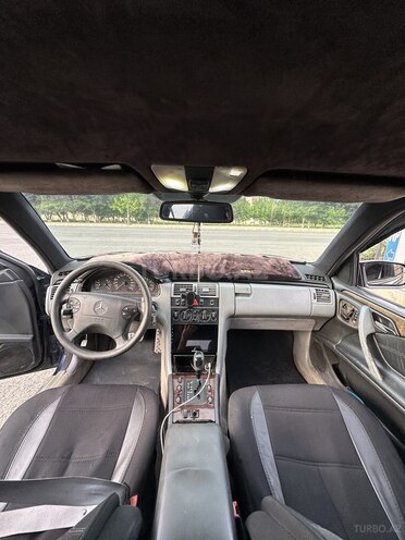 Mercedes E 240 1998, 350,000 km - 2.4 l - Naxçıvan
