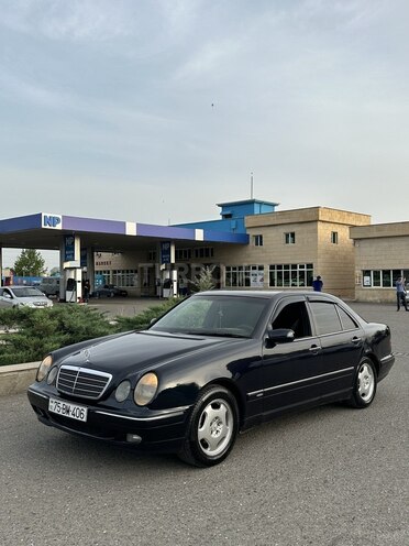 Mercedes E 240 1998, 350,000 km - 2.4 l - Naxçıvan