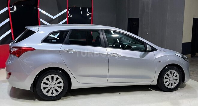 Hyundai i30 2015, 190,009 km - 1.6 l - Sumqayıt