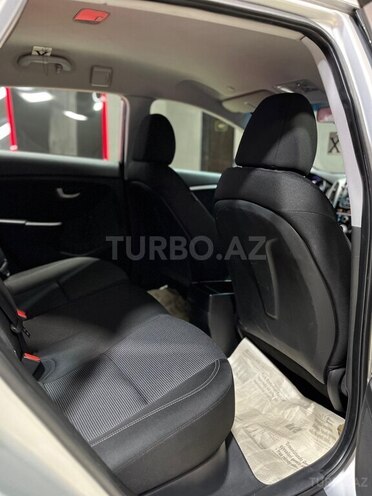Hyundai i30 2015, 190,009 km - 1.6 l - Sumqayıt