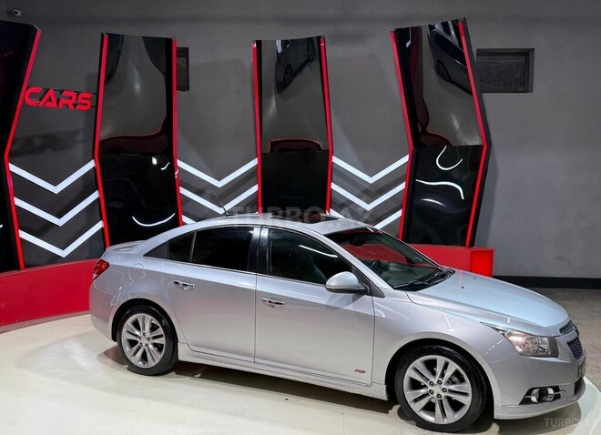 Chevrolet Cruze 2013, 266,006 km - 1.4 л - Sumqayıt