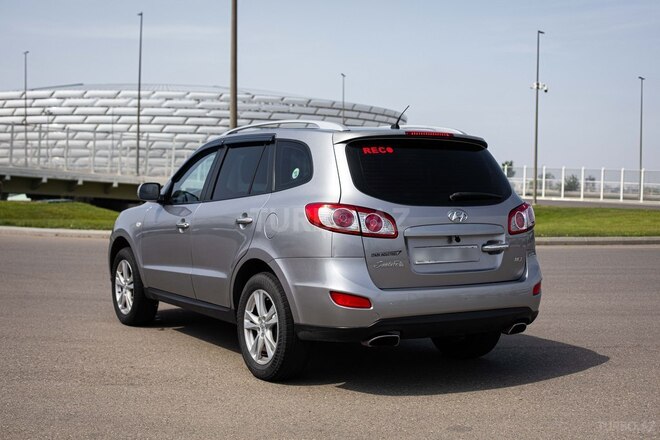 Hyundai Santa Fe 2010, 233,027 km - 2.0 l - Bakı