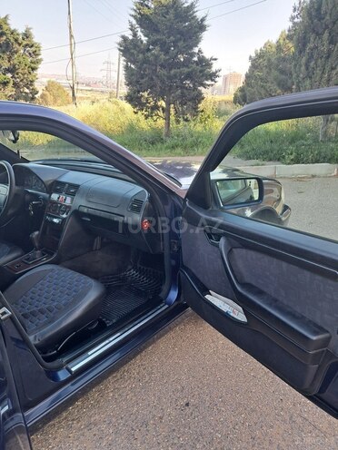 Mercedes C 220 1996, 354,000 km - 2.2 л - Bakı