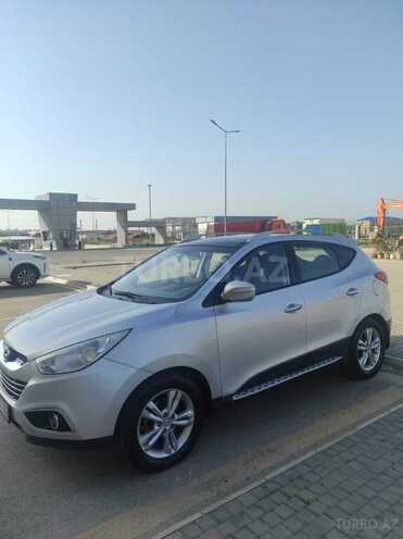 Hyundai ix35 2011, 260,000 km - 2.0 л - Bakı