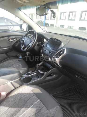 Hyundai ix35 2011, 260,000 km - 2.0 л - Bakı