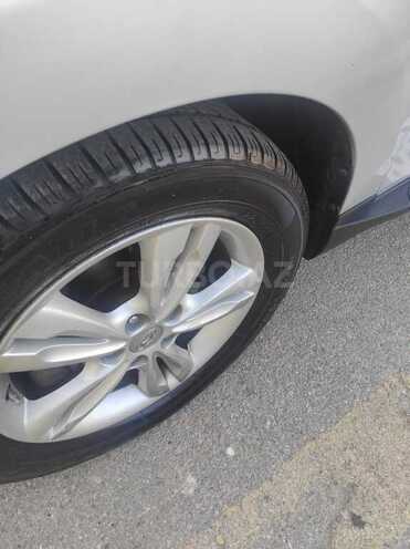 Hyundai ix35 2011, 260,000 km - 2.0 л - Bakı