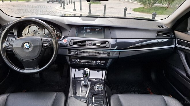 BMW 523 2010, 279,000 km - 2.5 l - Bakı