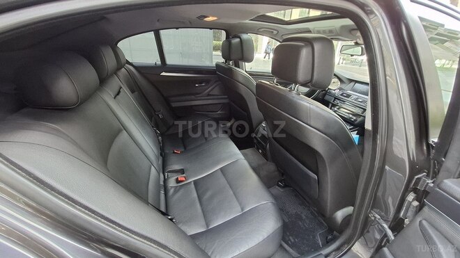 BMW 523 2010, 279,000 km - 2.5 l - Bakı