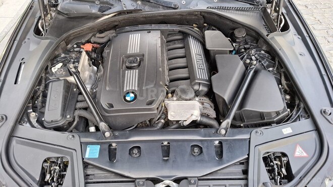 BMW 523 2010, 279,000 km - 2.5 l - Bakı