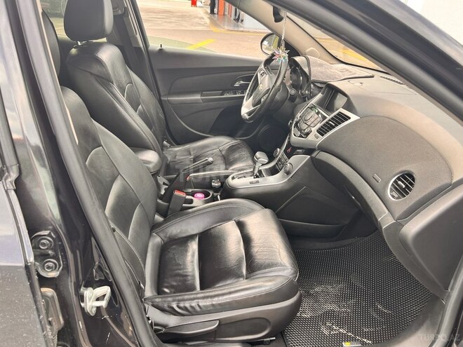 Chevrolet Cruze 2014, 279,290 km - 1.4 л - Qazax