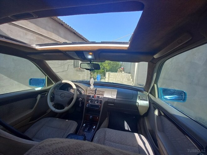 Mercedes C 180 1995, 350,000 km - 1.8 l - Sumqayıt