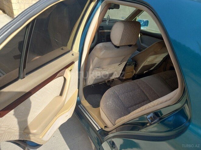 Mercedes C 180 1995, 350,000 km - 1.8 l - Sumqayıt