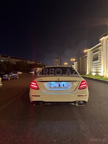 Mercedes E 350 4MATIC 2020, 70,000 km - 2.0 l - Bakı