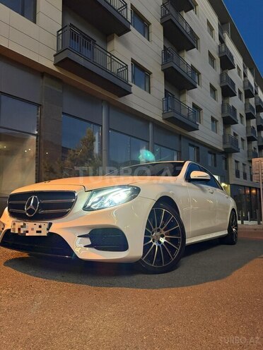 Mercedes E 350 4MATIC 2020, 70,000 km - 2.0 l - Bakı