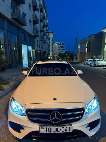 Mercedes E 350 4MATIC 2020, 70,000 km - 2.0 l - Bakı