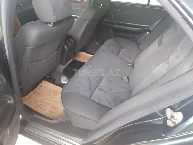 Mercedes E 240 1997, 345,900 km - 2.4 l - Masallı