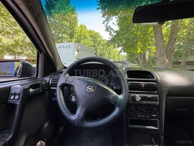 Opel Astra 2004, 280,000 km - 2.0 l - Mingəçevir