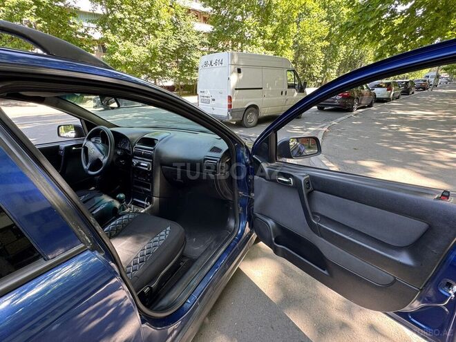Opel Astra 2004, 280,000 km - 2.0 l - Mingəçevir