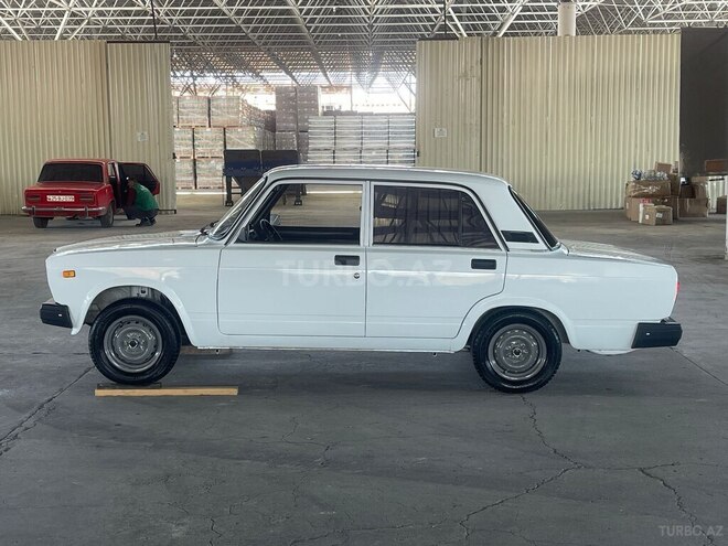 LADA (VAZ) 2107 2009, 13,600 km - 1.6 l - Gəncə