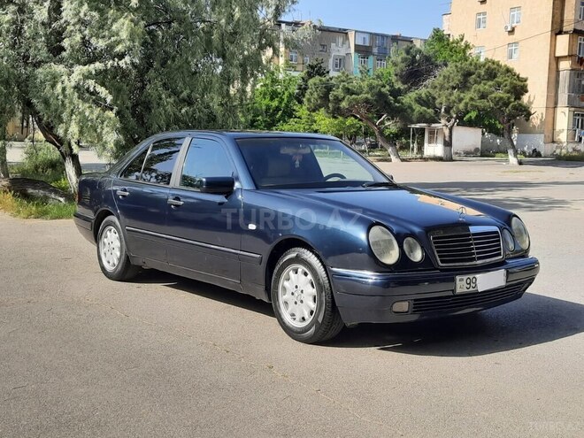 Mercedes E 230 1995, 452,596 km - 2.3 l - Bakı