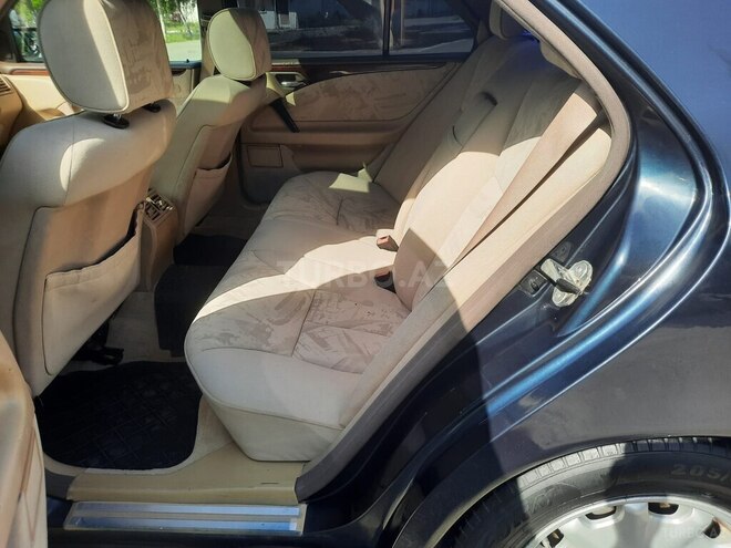 Mercedes E 230 1995, 452,596 km - 2.3 l - Bakı