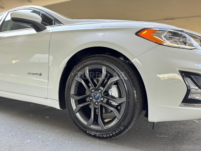 Ford Fusion (North America) 2018, 118,000 km - 2.0 л - Bakı