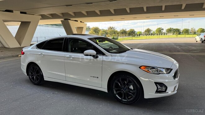 Ford Fusion (North America) 2018, 118,000 km - 2.0 л - Bakı