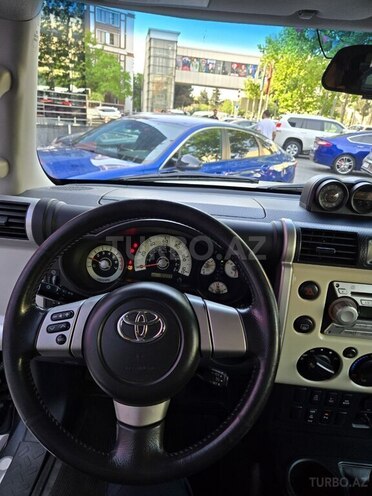 Toyota FJ Cruiser 2008, 148,060 km - 4.0 л - Bakı