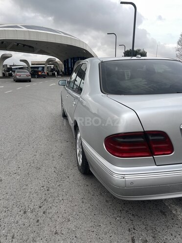 Mercedes E 220 d 1999, 558,000 km - 2.2 л - Bakı