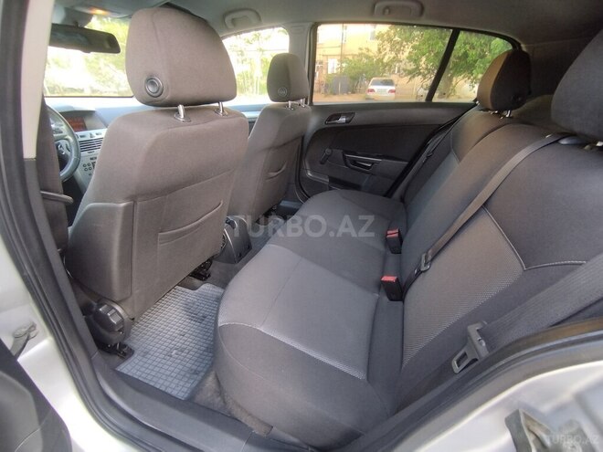 Opel Astra 2009, 225,000 km - 1.3 l - Bakı