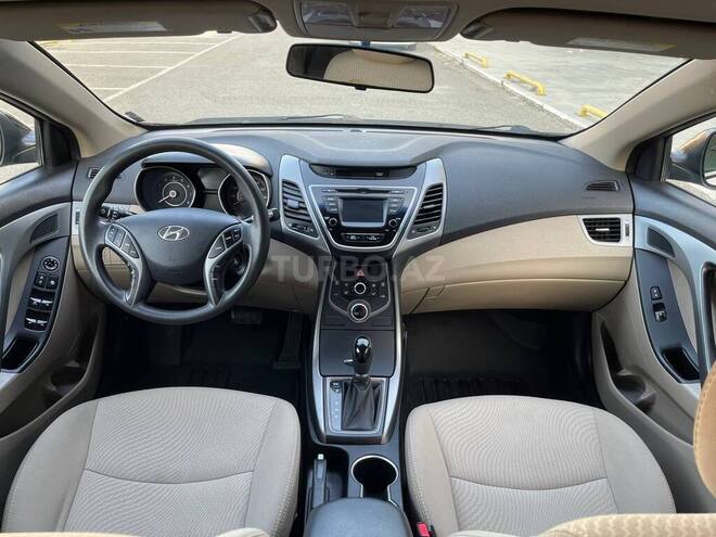 Hyundai Elantra 2015, 120,000 km - 1.8 л - Bakı