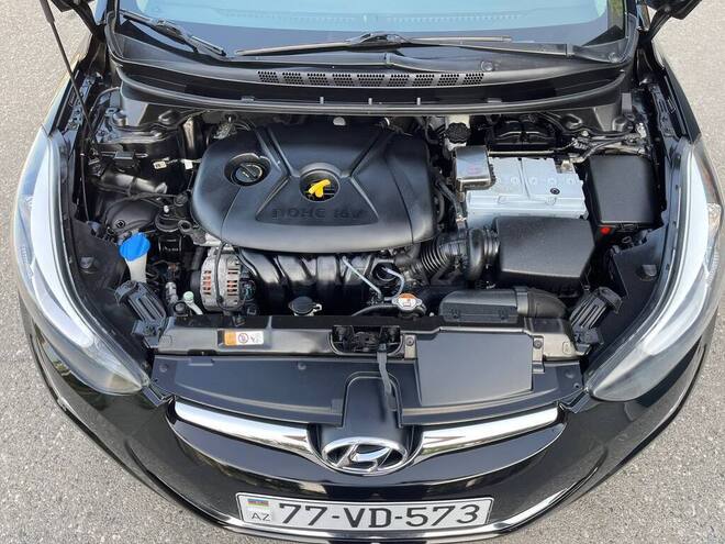 Hyundai Elantra 2015, 120,000 km - 1.8 л - Bakı