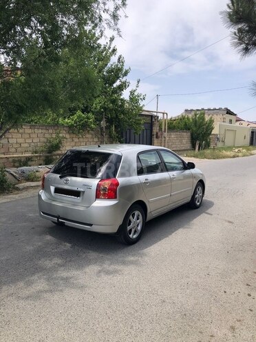 Toyota Corolla 2004, 185,000 km - 1.4 l - Bakı