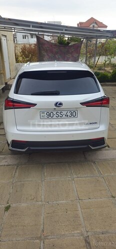 Lexus NX 300h 2020, 71,000 km - 2.5 l - Bakı