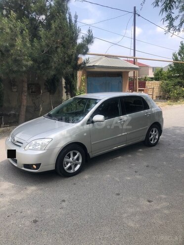 Toyota Corolla 2004, 185,000 km - 1.4 l - Bakı