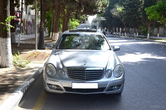 Mercedes E 220 d 2002, 432,000 km - 2.2 l - Sumqayıt