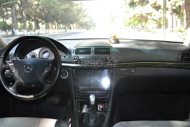 Mercedes E 220 d 2002, 432,000 km - 2.2 l - Sumqayıt