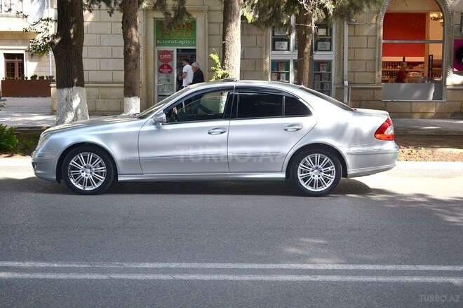 Mercedes E 220 d 2002, 432,000 km - 2.2 l - Sumqayıt