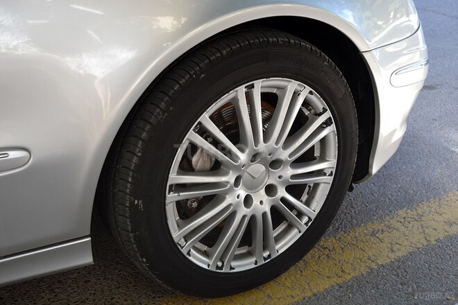 Mercedes E 220 d 2002, 432,000 km - 2.2 l - Sumqayıt